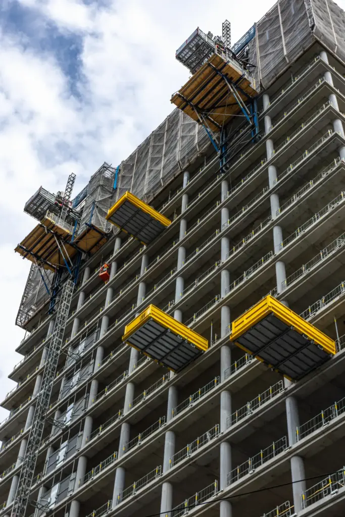 construção de edificações em Nova Lima